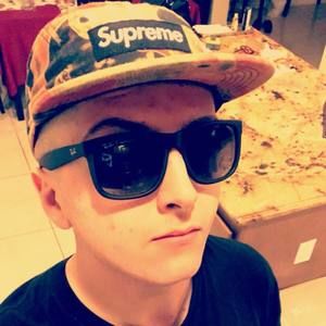 Meet your Posher, Alexander